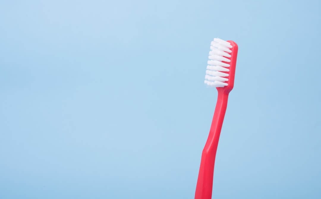 Brushing With Braces: 5 Tips You Need to Know